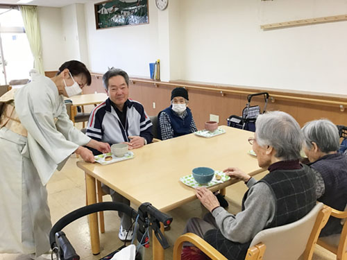 毎月恒例のお茶会